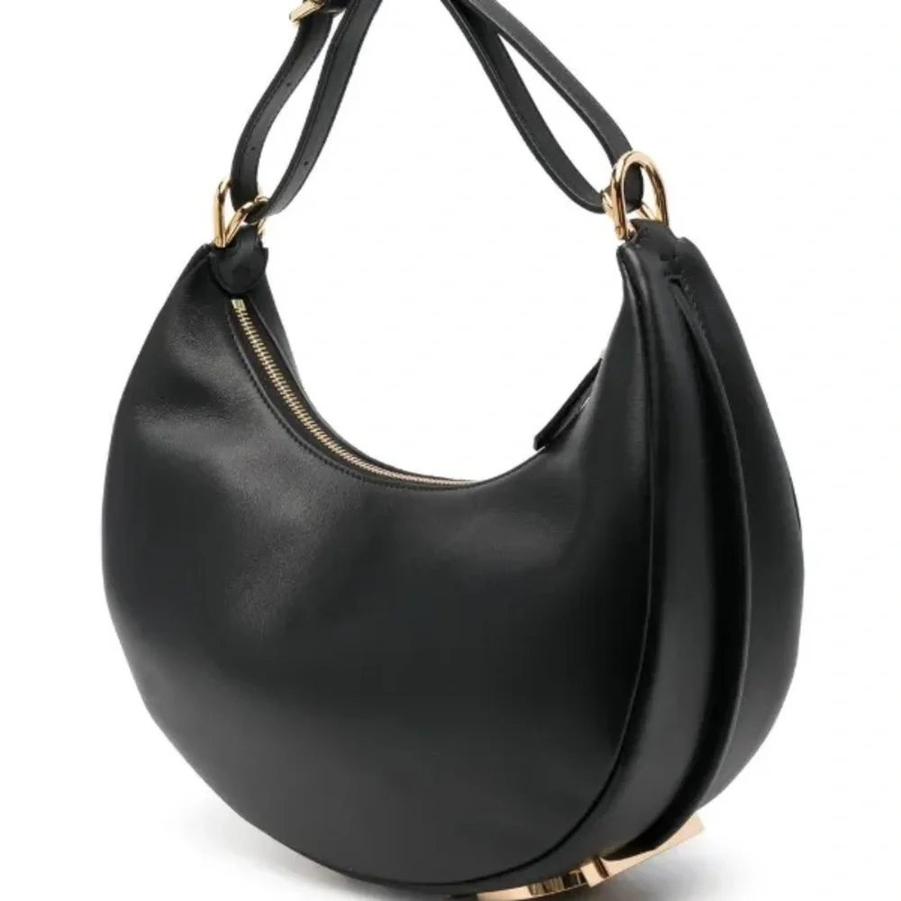 Chic Black Leather Hobo Bag - Picture 3 of 7